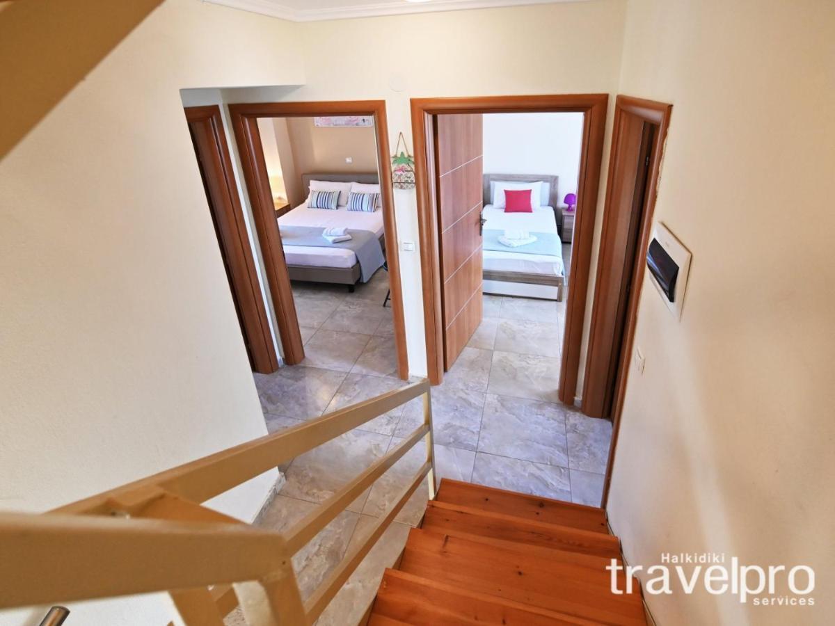 Villa Iris By Rentalspro Services - Agios Mamas Beach Buitenkant foto